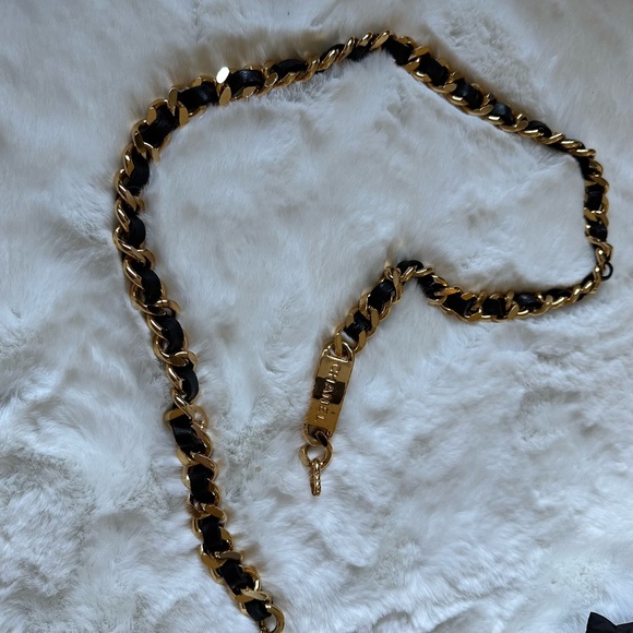 100 authentic chanel chain belt - Picture 3 of 7